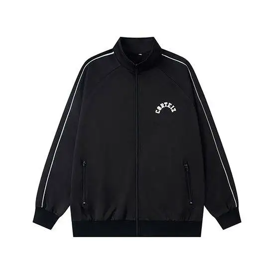 Chandal-Corteiz-3-Star-Crest-1.jpg