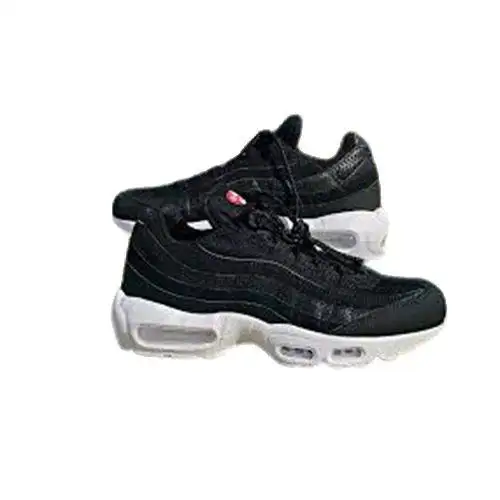 Nike-Air-Max-95-Corteiz-Negro-Blanco-Naranja-Team-3.jpg